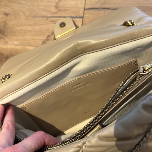 PINKO handbag - extremely rare find in Canada - Picture 15 of 16